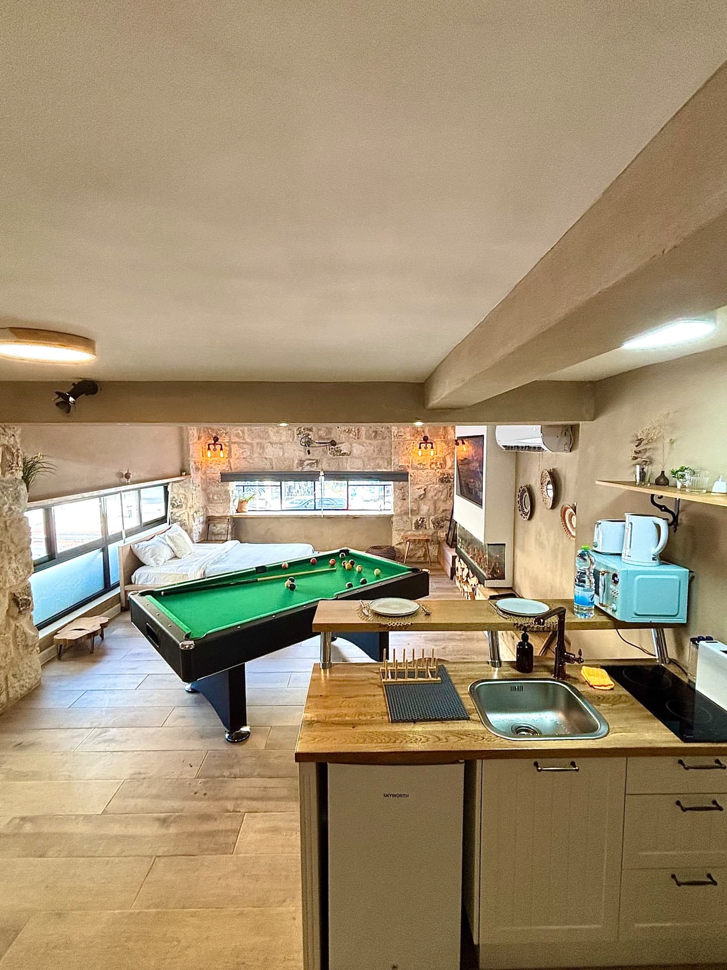 Bankers Historic Hotel — Vault Billiard Studio — 2