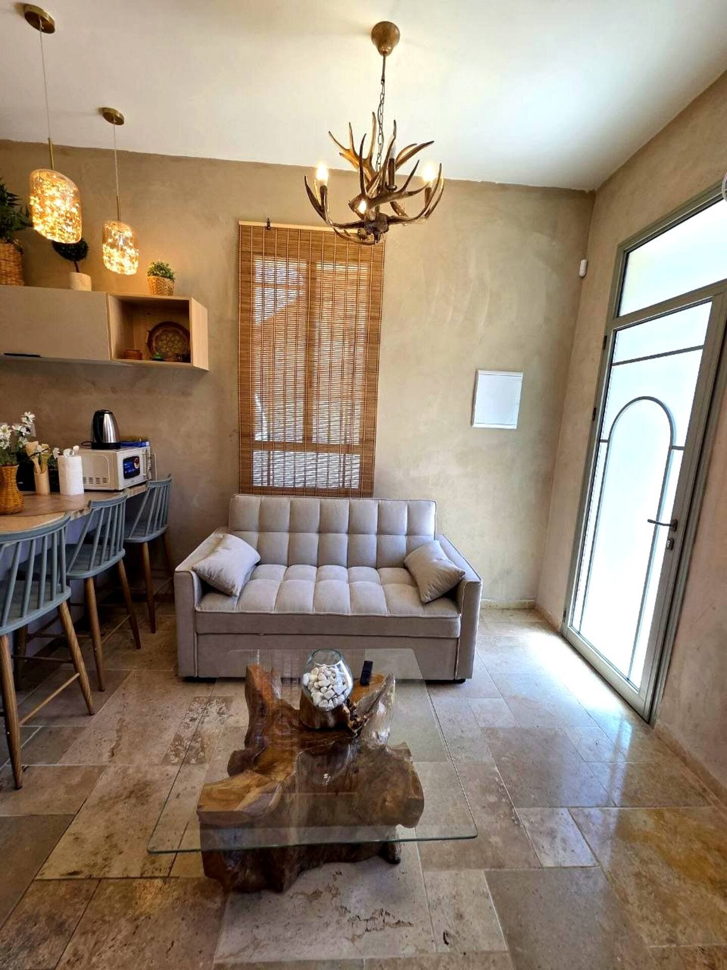 Haifa Stone Spa — Jacuzzi & Fireplace — 2