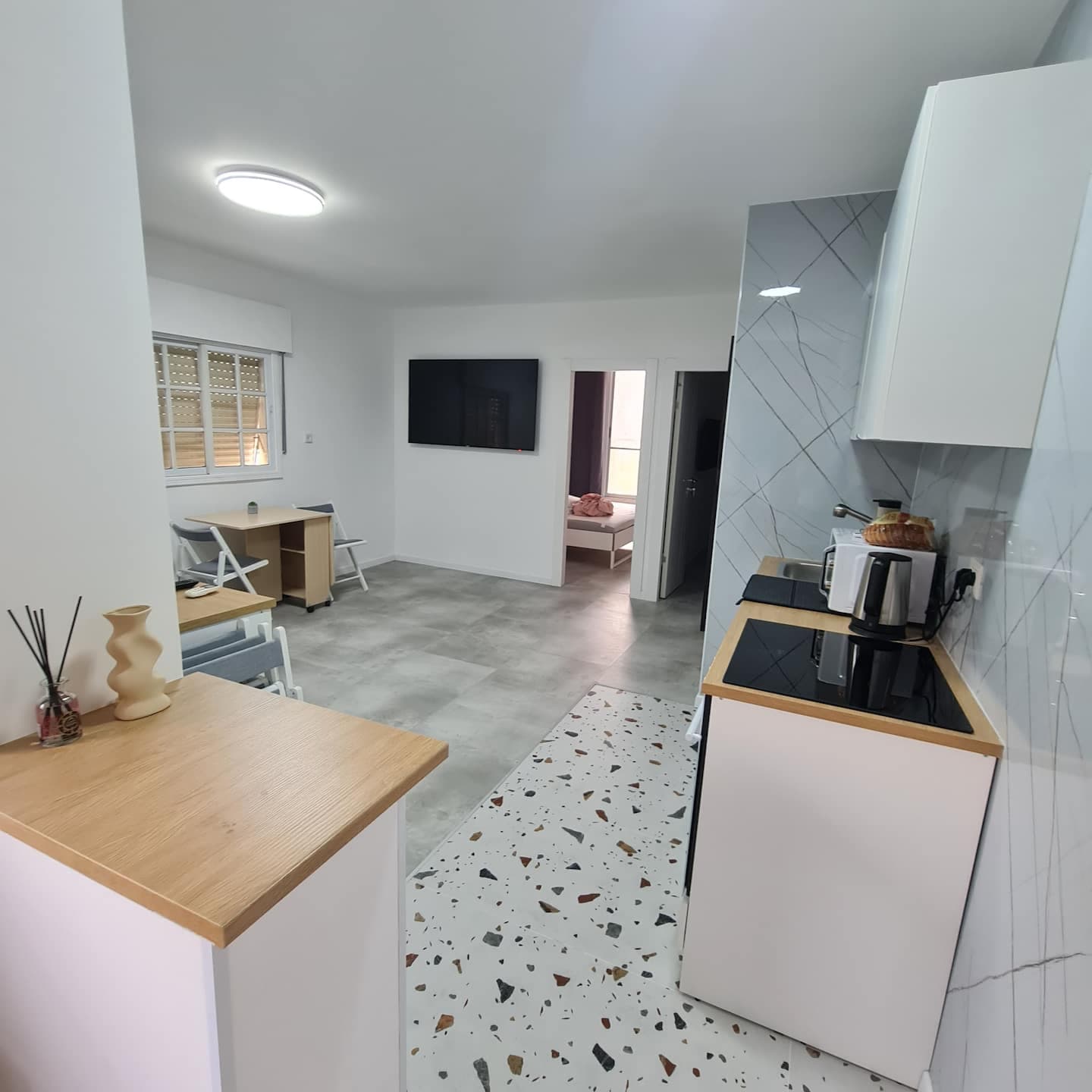 Modern Two-Bedroom — Nahariya